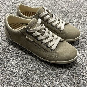 Taos Star Shoes Womens Size 11 Brown Walking Casual Comfort Walking Sneakers